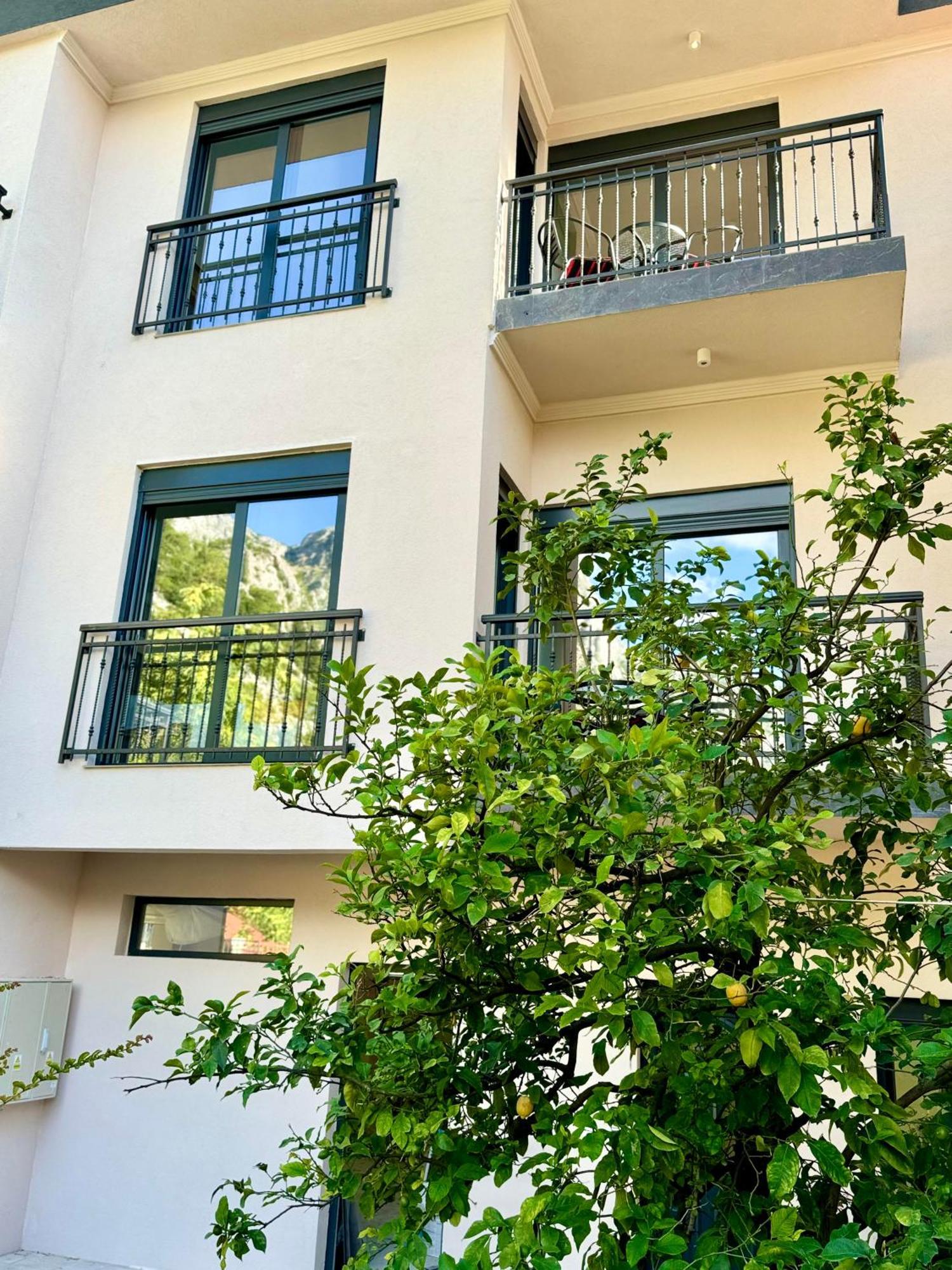 Harmony Garden Apartments 코토르 외부 사진